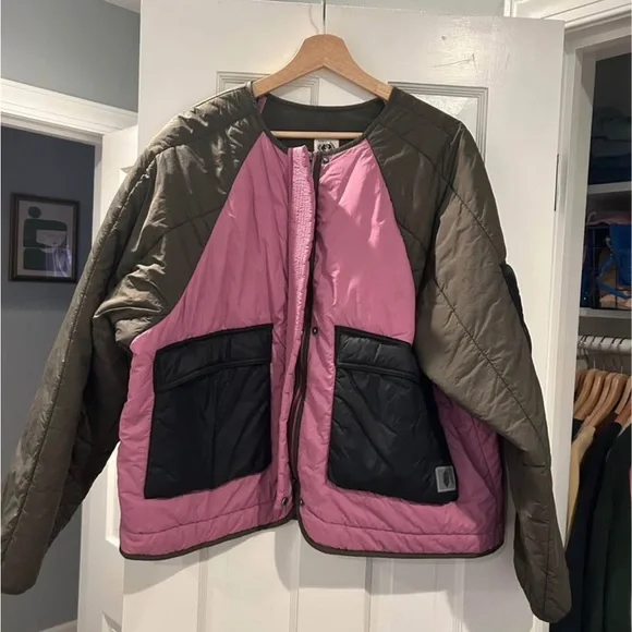Colorblock Women's Jacket - Pink and Olive - Picture 2 of 4